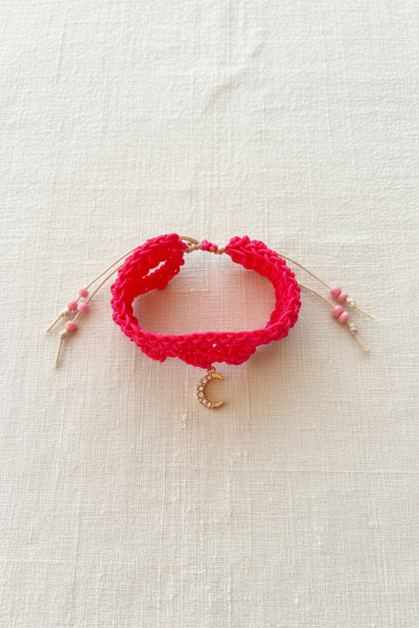 Bracelet crochet rose fuchsia lune scintillante - COLLECTION SIGNATURE