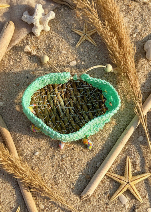 Le bracelet de cheville Ondine – L'esprit lagon sauvage à vos pieds - Collection
Signature