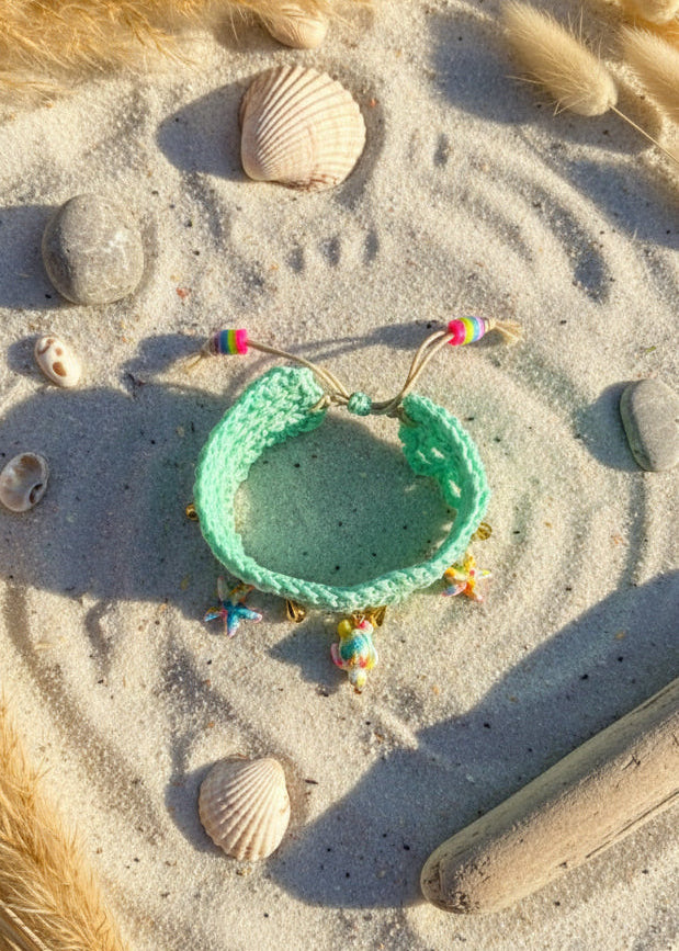 Le bracelet Ondine – L'esprit lagon sauvage - Collection
Signature