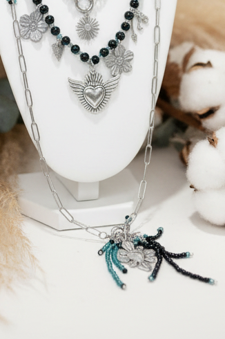 Collier Layering Laïa - Bijou Multi-Rangs Perles Aura Noire Bohème