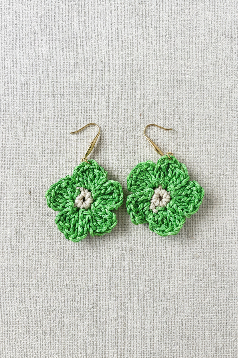 Boucles d'oreilles Fleur en crochet — COLLECTION SIGNATURE