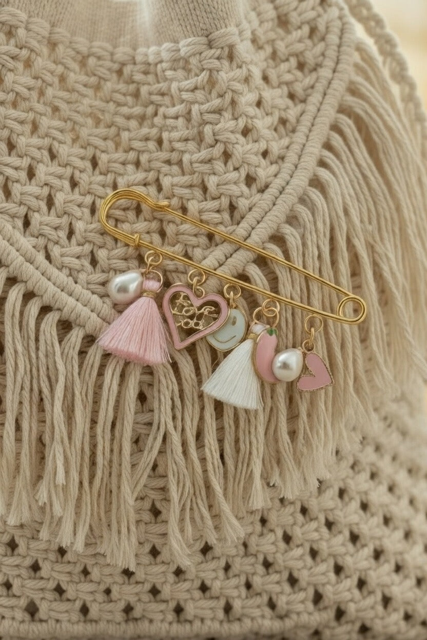 Broche Épingle Aurora  "Love & Douceur"