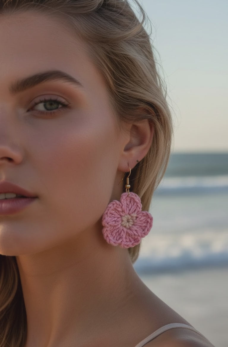 Boucles d'oreilles Fleur en crochet Rose - COLLECTION SIGNATURE